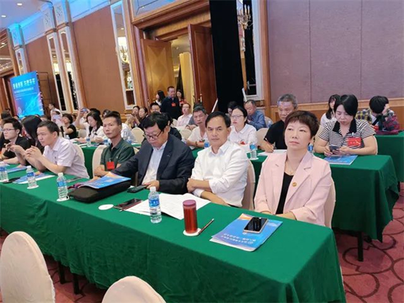 河南省塑料协会领导出席汕头市塑胶行业商会系列活动